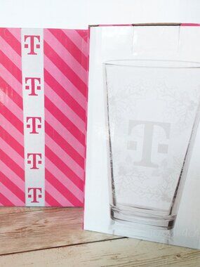 T-Mobile Tuesdays Holiday Glasses Set of 2 Etched Tumblers Christmas 2023 Cups